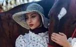 سلفی آینهای ترلان پروانه با یک استایل خاص
